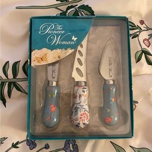 Pioneer woman utensils